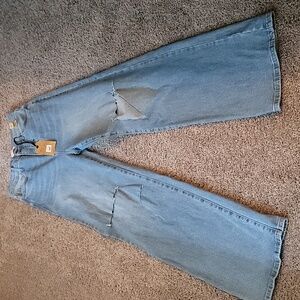 Vibrant M.i.u 11/12 Denim high rise ripped jeans